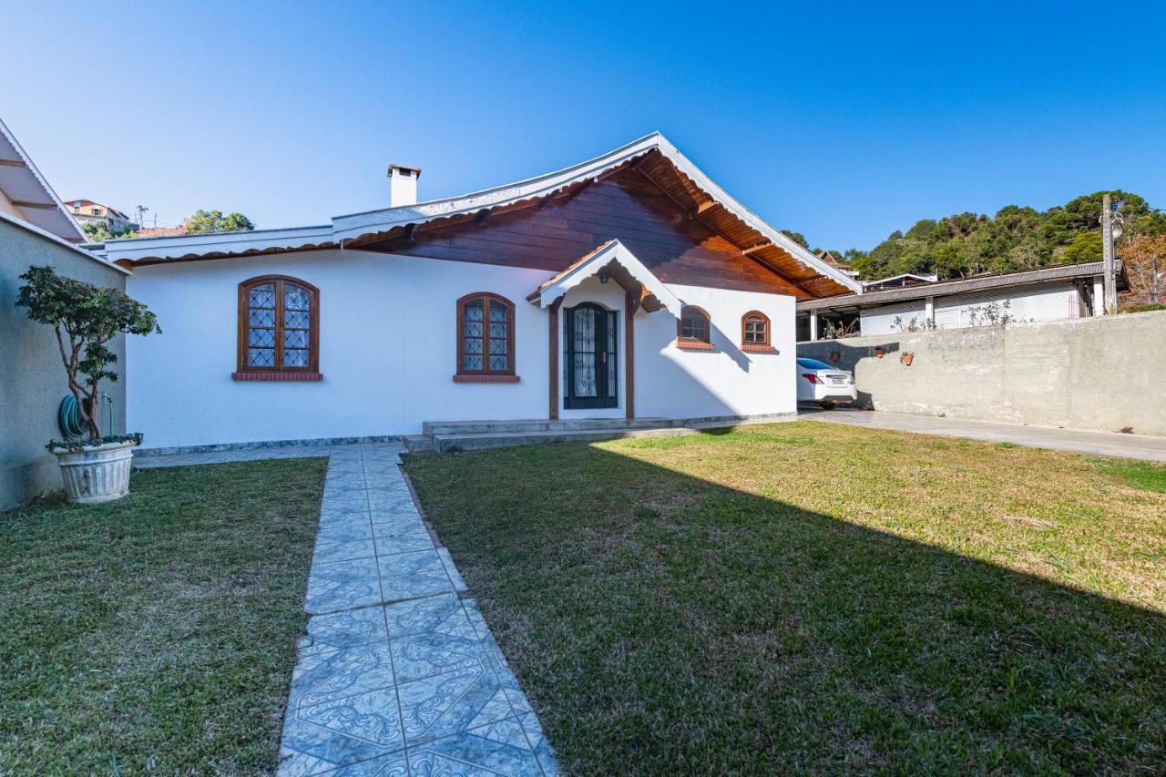 Casa Bem localizada até 10 pessoas Campos Jordão Vila Campos do Jordão Exterior foto