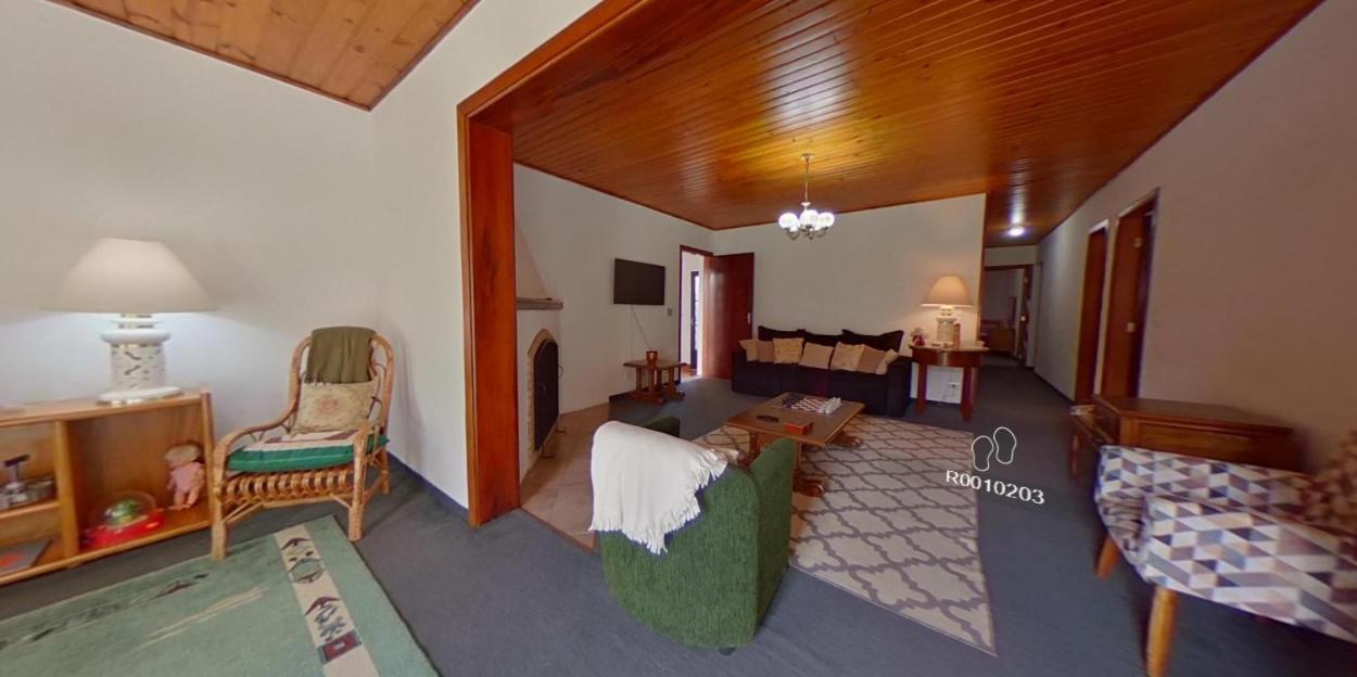 Casa Bem localizada até 10 pessoas Campos Jordão Vila Campos do Jordão Exterior foto