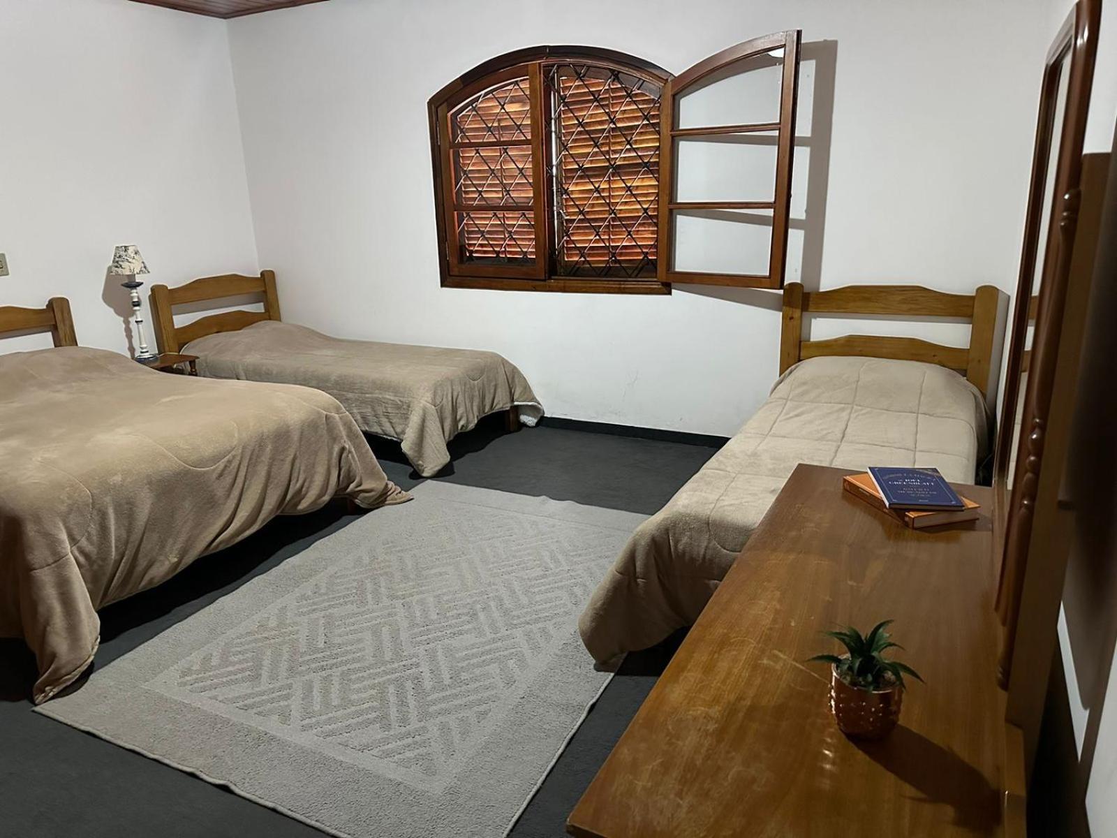 Casa Bem localizada até 10 pessoas Campos Jordão Vila Campos do Jordão Exterior foto